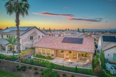 11698 N Links Dr, Fresno, CA 93730 - photo 7