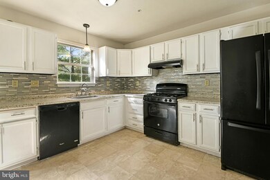 20129 Kellys Ln, Hagerstown, MD 21742 - photo 2