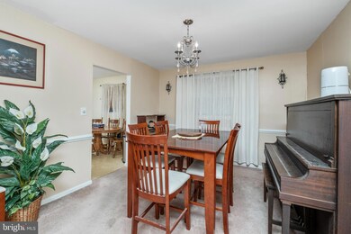 6917 Greenwood Dr, Glenn Dale, MD 20769 - photo 7