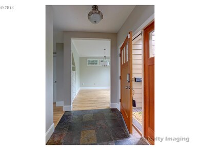 Entrance/Foyer