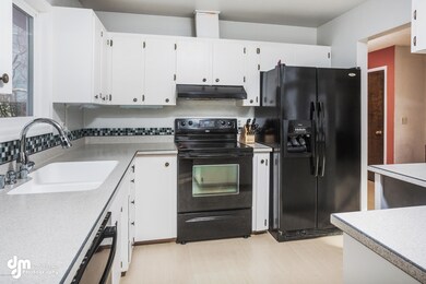 Kitchen_DMD_2753-FULL