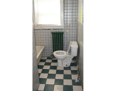 142 Whitmarsh St, Providence, RI 02907 - photo 4