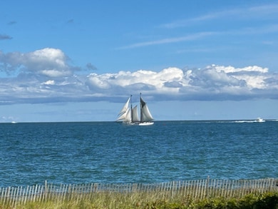 825 Main St, Vineyard Haven, MA 02568 - photo 2
