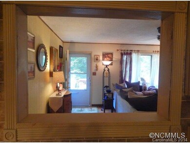 Pass Through from Kitchen