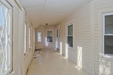 116 Amherst St, Springfield, MA 01109 - photo 6