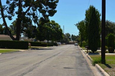 Highly desireable quiet neighborhood 