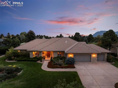 1745 Coyote Point Dr, Colorado Springs, CO 80904 - photo 2