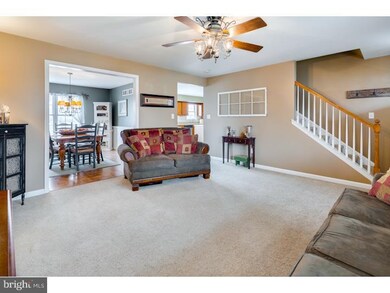 4501 Hillside Rd, Reading, PA 19606 - photo 4