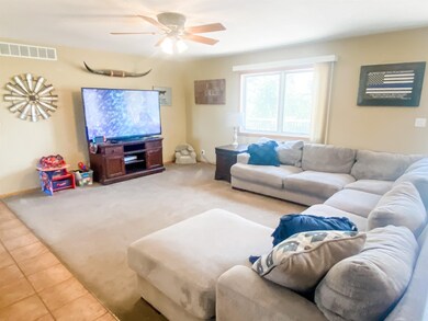 9528 W Front Rd, North Platte, NE 69101 - photo 4