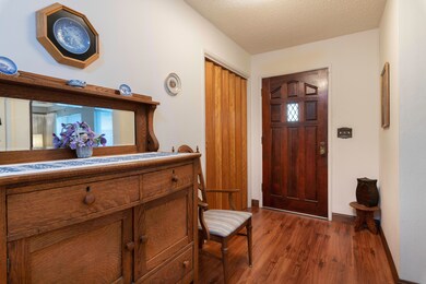 1165 Manzanita Hills Ave, Redding, CA 96001 - photo 3