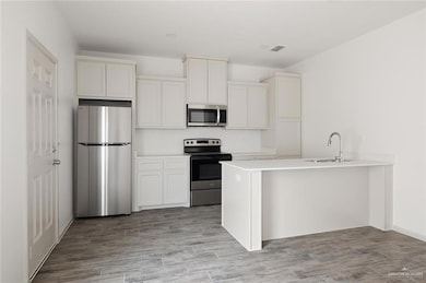 1308 Valle Vista St unit 2, Alamo, TX 78516 - photo 3