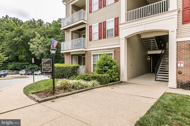 2201 Falls Gable Ln unit O, Baltimore, MD 21209 - photo 2