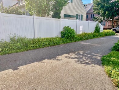 21 Casino Ave, Chicopee, MA 01013 - photo 5