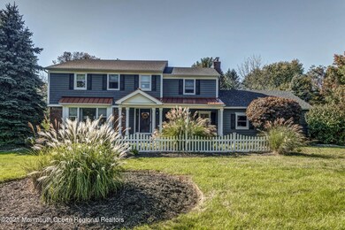 01_House Front