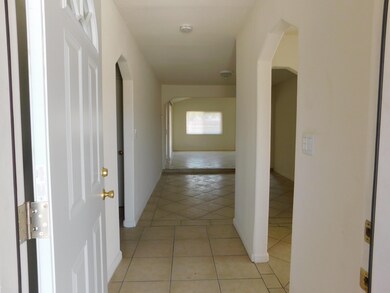 37824 10th St E, Palmdale, CA 93550 - photo 5