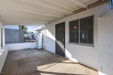 10005 N 13th Pl-2