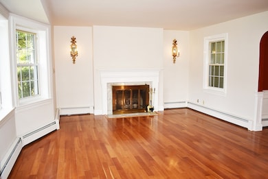 11 Alfred Rd, Ashland, MA 01721 - photo 2