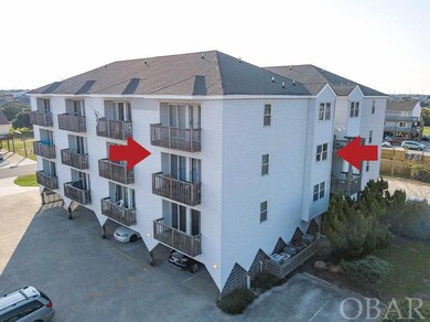 804 S Memorial Blvd unit 2-D, Kill Devil Hills, NC 27948 - photo 2