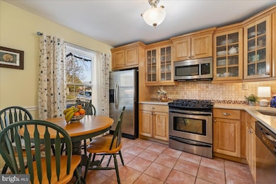 11 Braxton Ct, East Windsor, NJ 08520 - photo 7