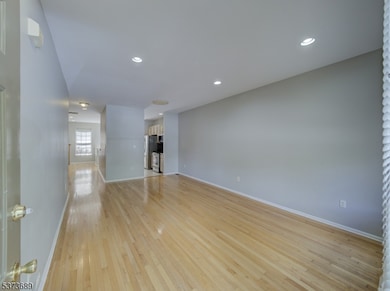 123 Cardigan Ct unit 123, Parsippany, NJ 07054 - photo 3