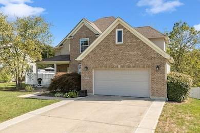 8016 Acorn Trail, Maineville, OH 45039 - photo 2