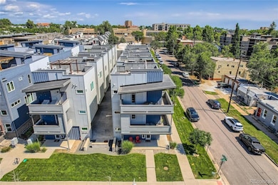 Decatur 12 townhouse living in the heart of Jefferson Park with convenient walking access to Mile High Stadium and nearby LoHi, LoDo, Sloans Lake, Larimer Square and more.
