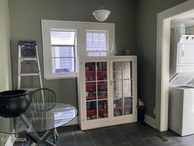 1081 Bond St, Macon, GA 31201 - photo 7