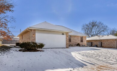 2828 W Whiteside -2