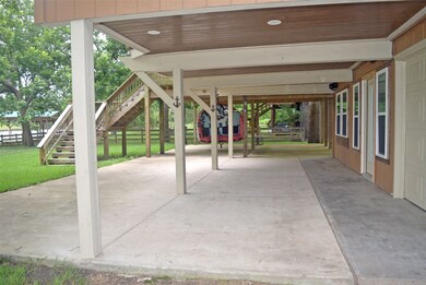 3315 Wilson Cir, Brazoria, TX 77422 - photo 5