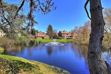 13 Shadowwood Cir, Monroe, CT 06468 - photo 3