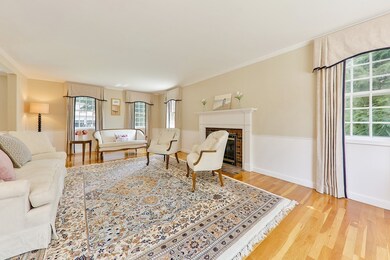 53 Whitelawn Ave, Milton, MA 02186 - photo 6