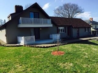 1185 Murray Ave, Latrobe, PA 15650 - photo 4