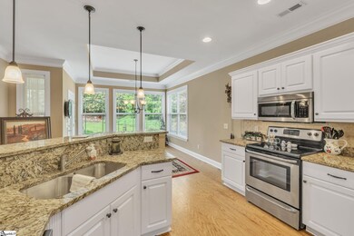 418 Hunters Cir, Greenville, SC 29617 - photo 6