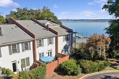 895 Ribaut Rd unit 2, Beaufort, SC 29902 - photo 5