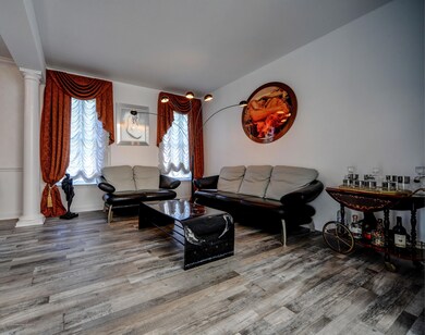 13 Hendrickson Ct, Manalapan, NJ 07726 - photo 7