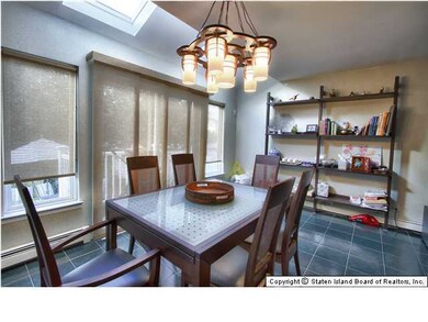 162 Camden Ave, Staten Island, NY 10309 - photo 7