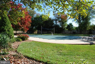 21717 Brink Meadow Ln, Germantown, MD 20876 - photo 3