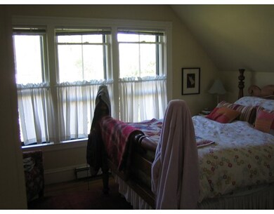 26 Shepard St unit C, Cambridge, MA 02138 - photo 4