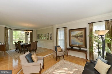 1215 Tottenham Ct, Reston, VA 20194 - photo 5