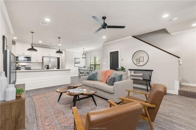 713 Turner St unit B, College Station, TX 77840 - photo 6