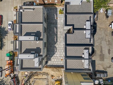 8324 16th Ave NW unit E, Seattle, WA 98117 - photo 3