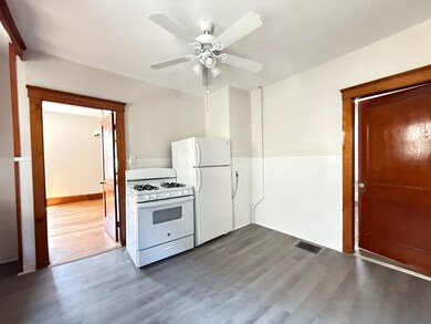 35 Kingston St unit 2, Somerville, MA 02144 - photo 3