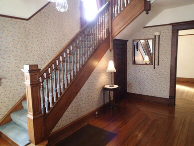 111 E Center St, Blanchester, OH 45107 - photo 2