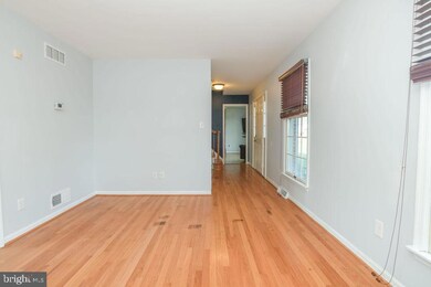 4 Mcmahon Dr, Bear, DE 19701 - photo 2