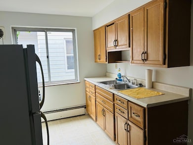 808 Schiff Ave, Cincinnati, OH 45205 - photo 3