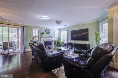 20046 Gateshead Cir, Germantown, MD 20876 - photo 4