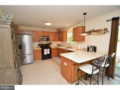 1085 Timberidge Ln unit 90, Allentown, PA 18106 - photo 5