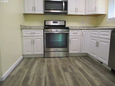 1153 2nd Ave, Vernonia, OR 97064 - photo 6