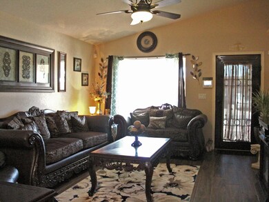 14313 Desert Sky Dr, Horizon City, TX 79928 - photo 7