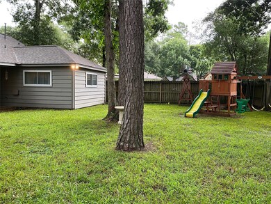 12307 Oak Park Cir, Houston, TX 77070 - photo 5
